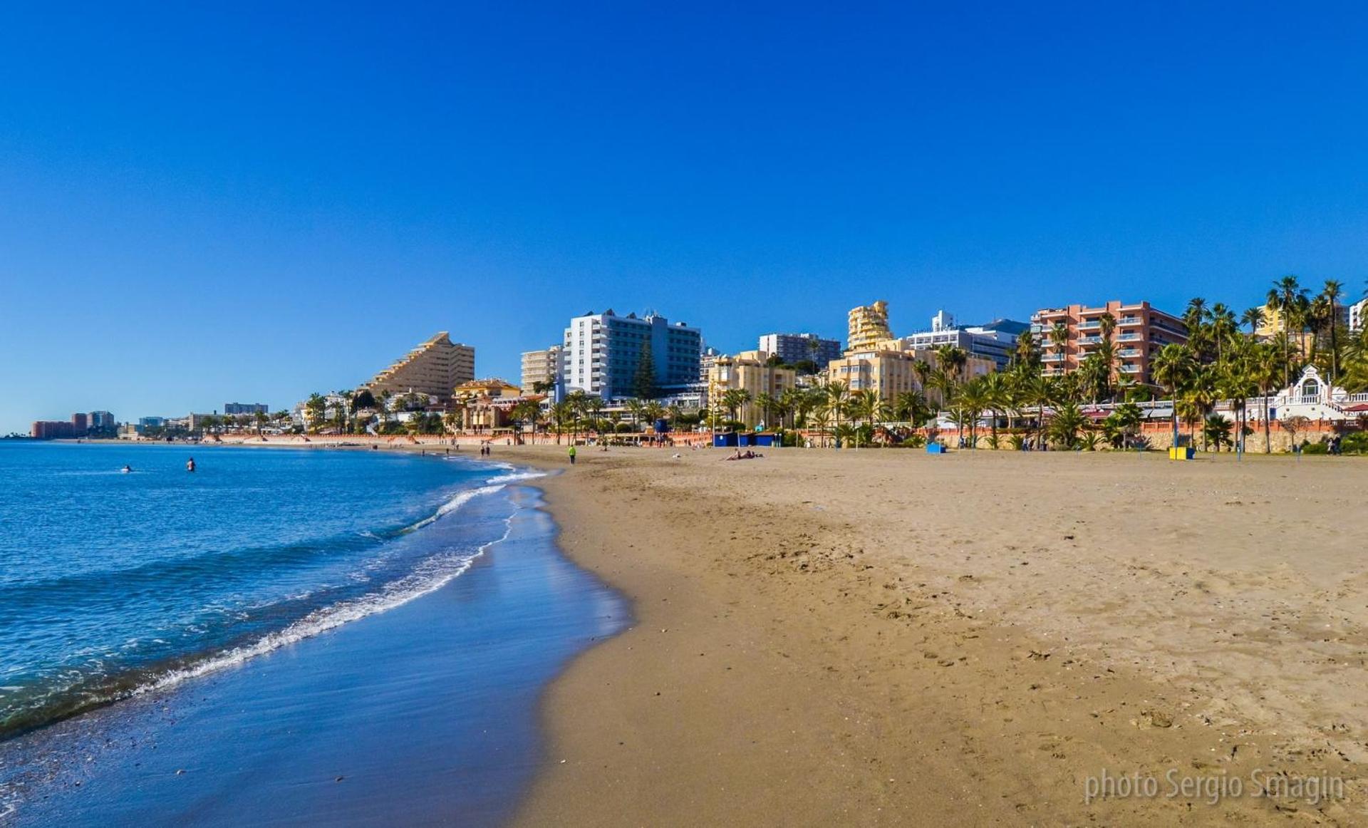 706 Minerva Apartamentos - Vista Al Mar Y La Piscina - Piscina Y Playa بينالماذينا المظهر الخارجي الصورة